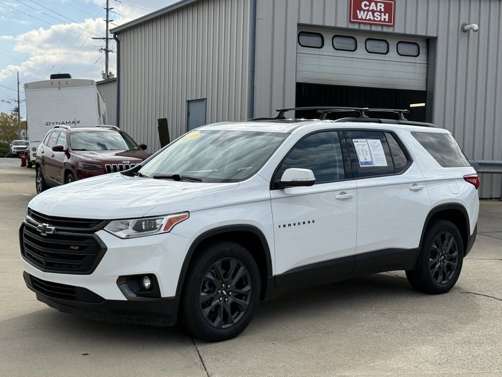 Used 2021 Chevrolet Traverse RS image 3