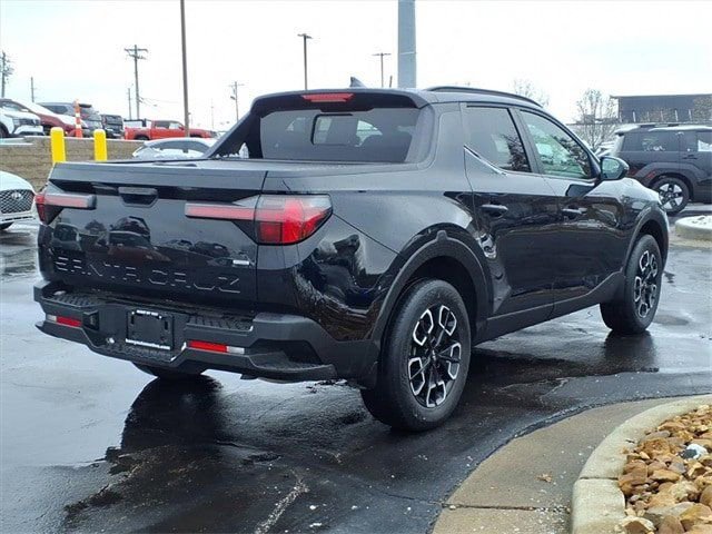Used 2022 Hyundai Santa Cruz SEL w/ Activity Package image 6