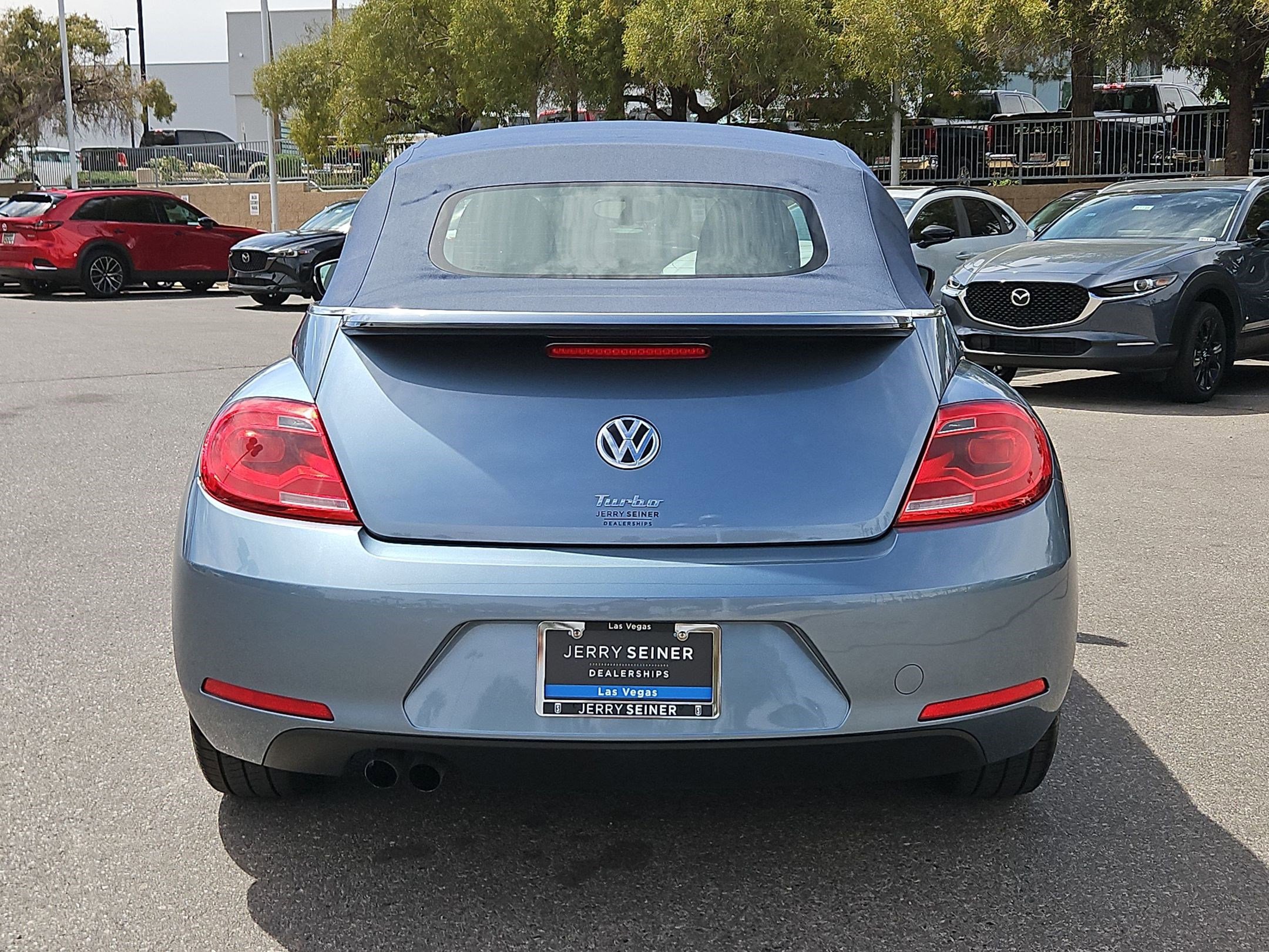 Used 2016 Volkswagen Beetle 1.8T Denim image 4