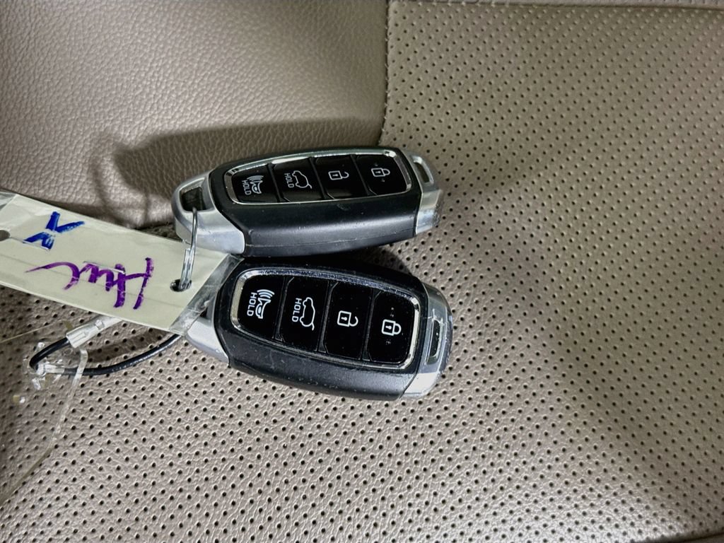 Used 2020 Hyundai Santa Fe SEL AWD/4WD image 34