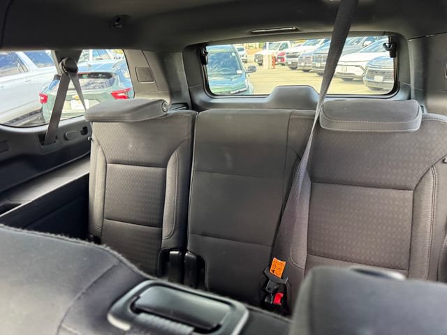 Certified 2024 Chevrolet Suburban LS RWD image 12