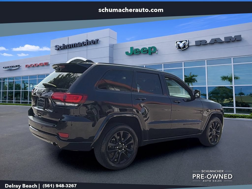 Used 2021 Jeep Grand Cherokee Laredo X RWD image 7