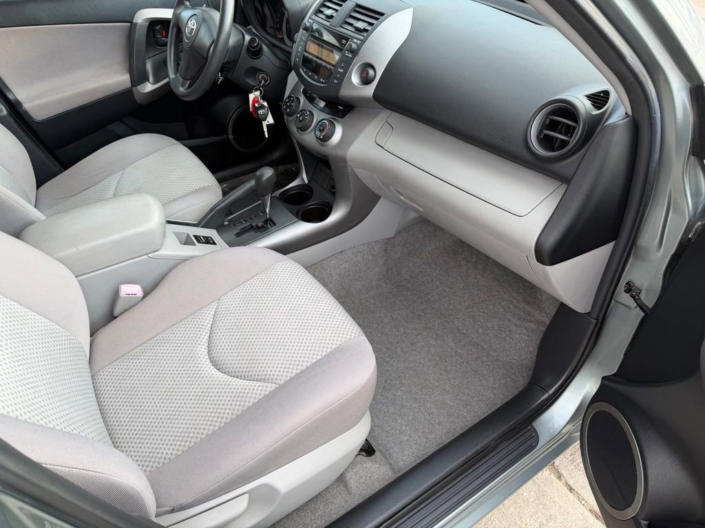 Used 2008 Toyota RAV4 2WD image 16