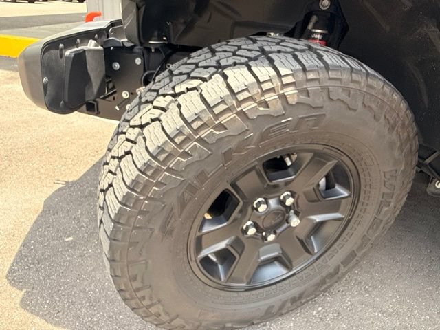 Used 2023 Jeep Gladiator Mojave w/ Trailer Tow Package AWD/4WD image 13