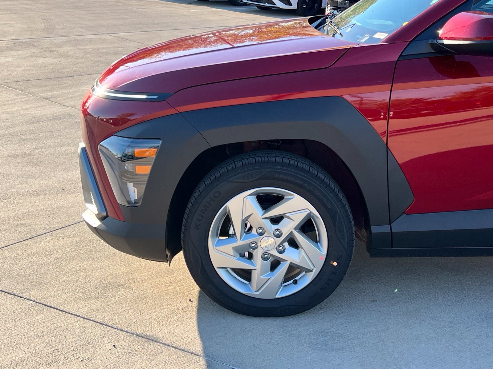 New 2027 Hyundai Kona SE FWD image 8