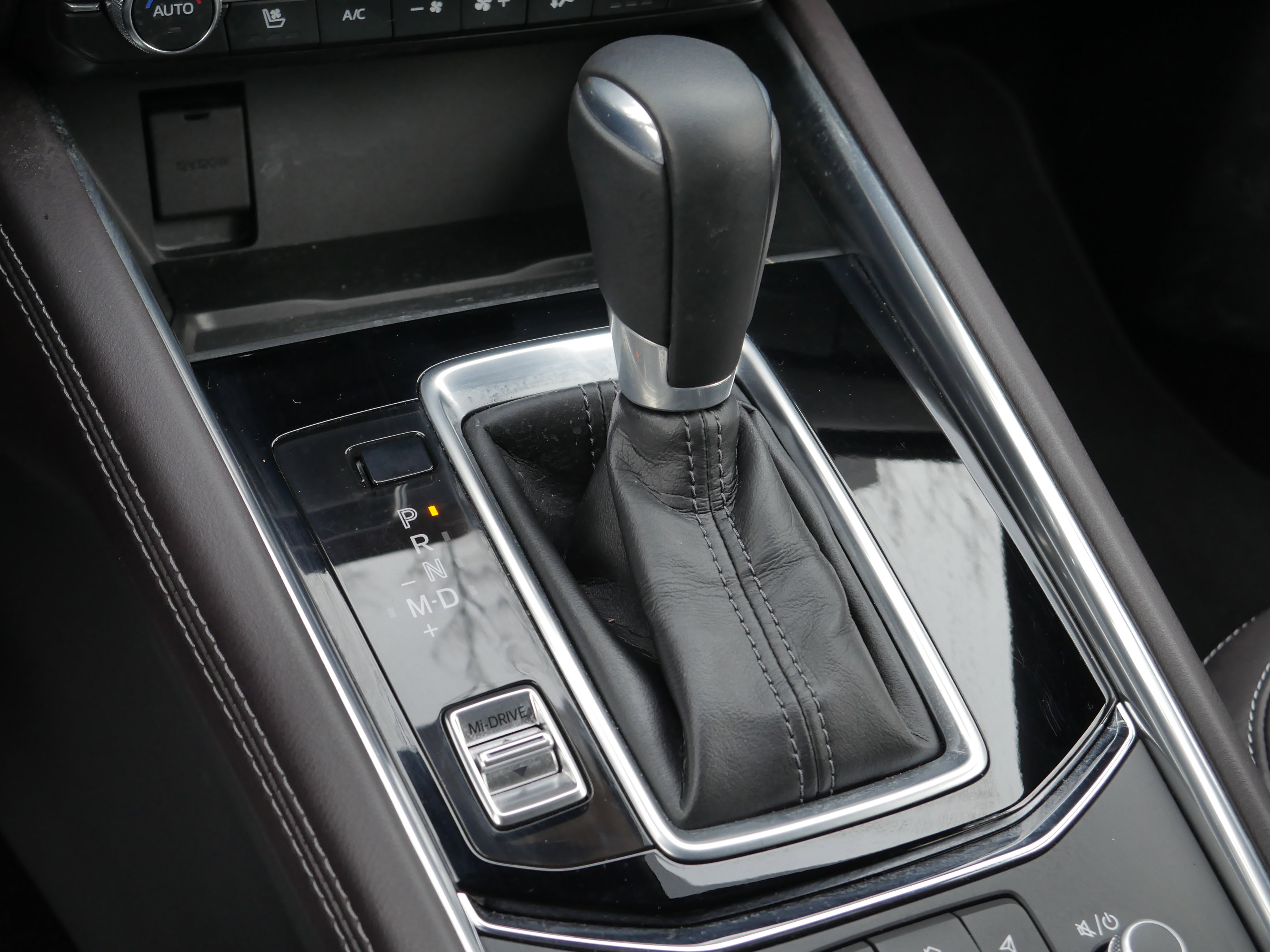 Used 2024 MAZDA CX-5 Signature image 18