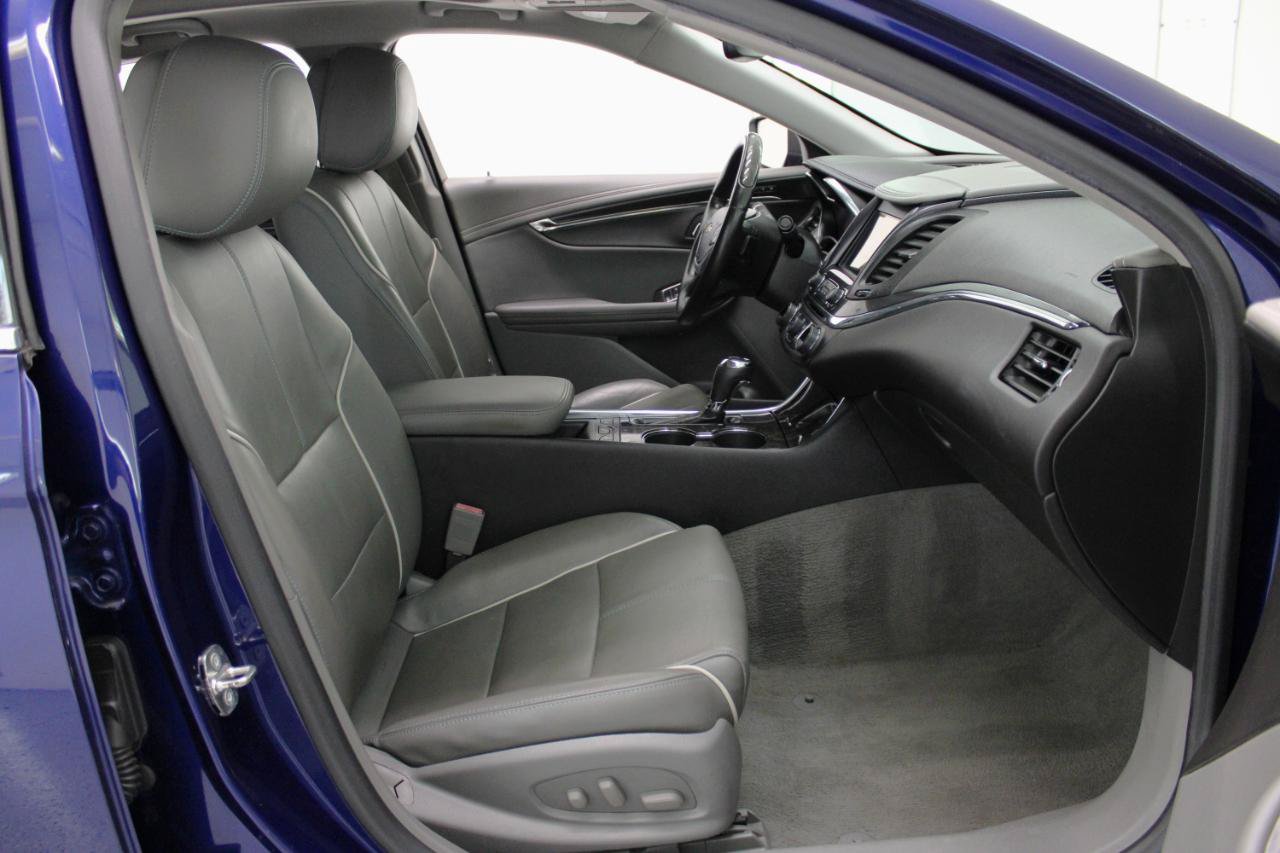 Used 2014 Chevrolet Impala LTZ FWD image 39