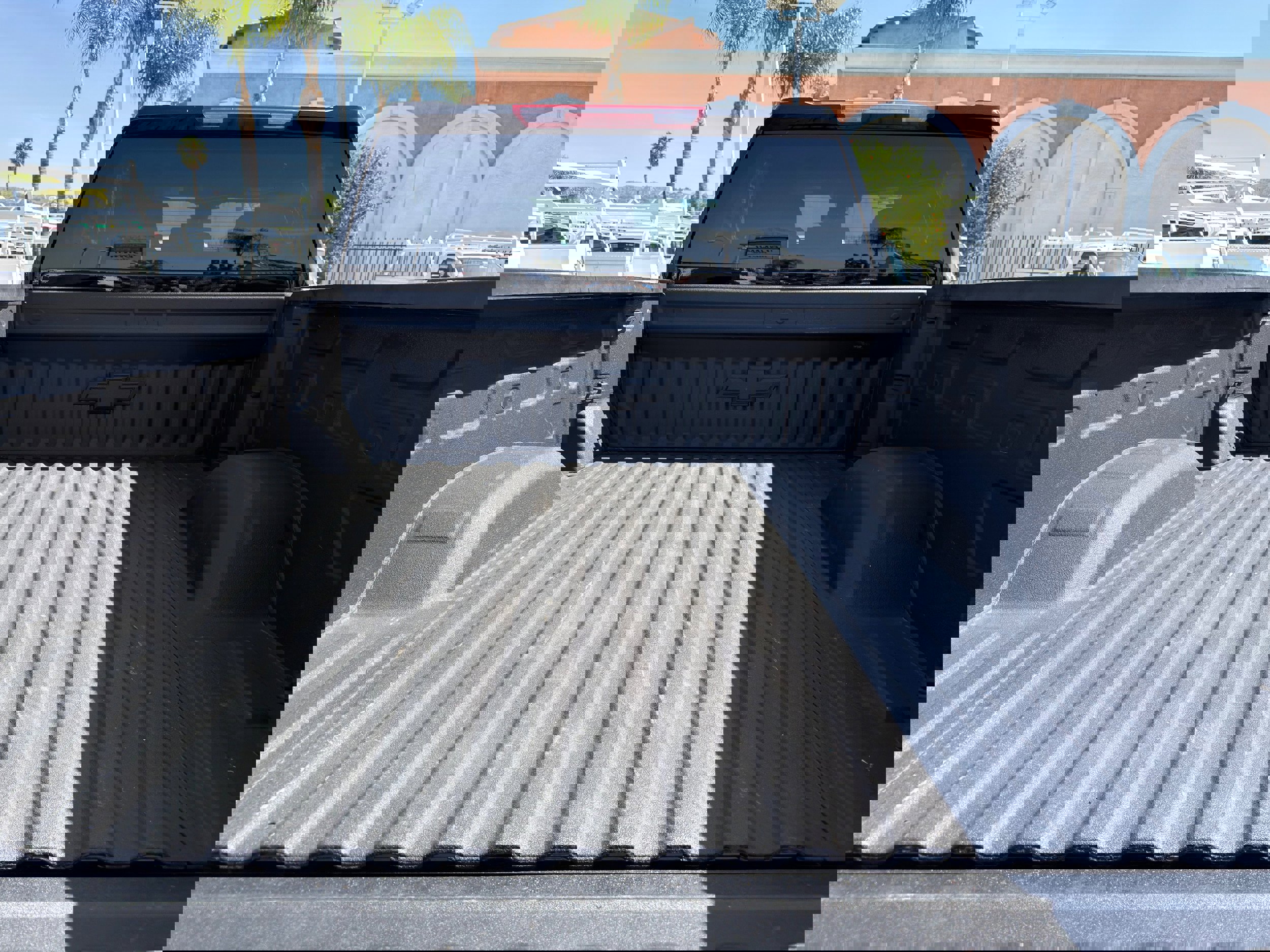 Used 2025 Chevrolet Silverado 2500 LT w/ Convenience Package image 19