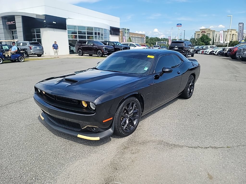 Used 2022 Dodge Challenger R/T w/ Plus Package RWD image 3