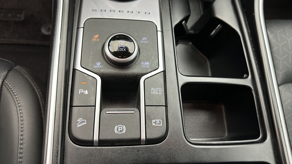 Used 2024 Kia Sorento EX AWD/4WD image 20