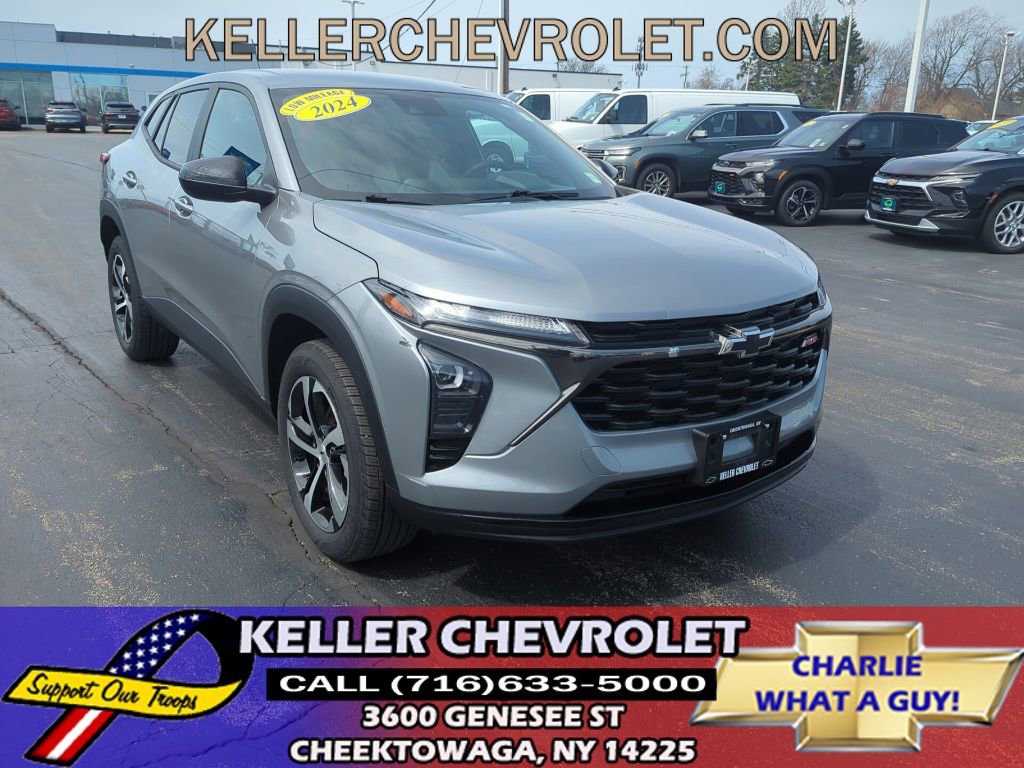 Certified 2024 Chevrolet Trax RS w/ Driver Confidence Package image 1