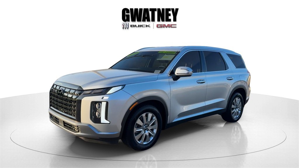 Used 2023 Hyundai Palisade SEL image 2