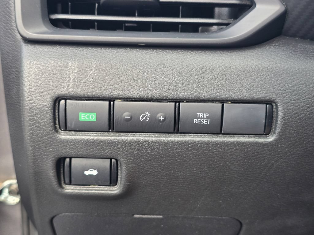 Used 2025 Nissan Sentra S FWD image 22