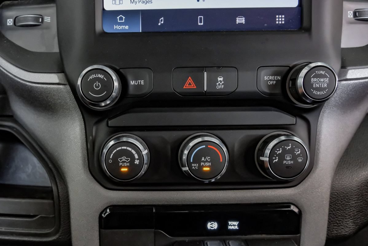 Used 2024 RAM 3500 Tradesman w/ Chrome Appearance Group AWD/4WD image 28