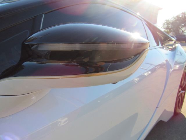 Used 2014 BMW i8 image 22