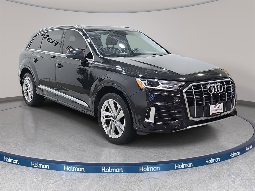 Used 2023 Audi Q7 2.0T Premium w/ Towing Package image 4