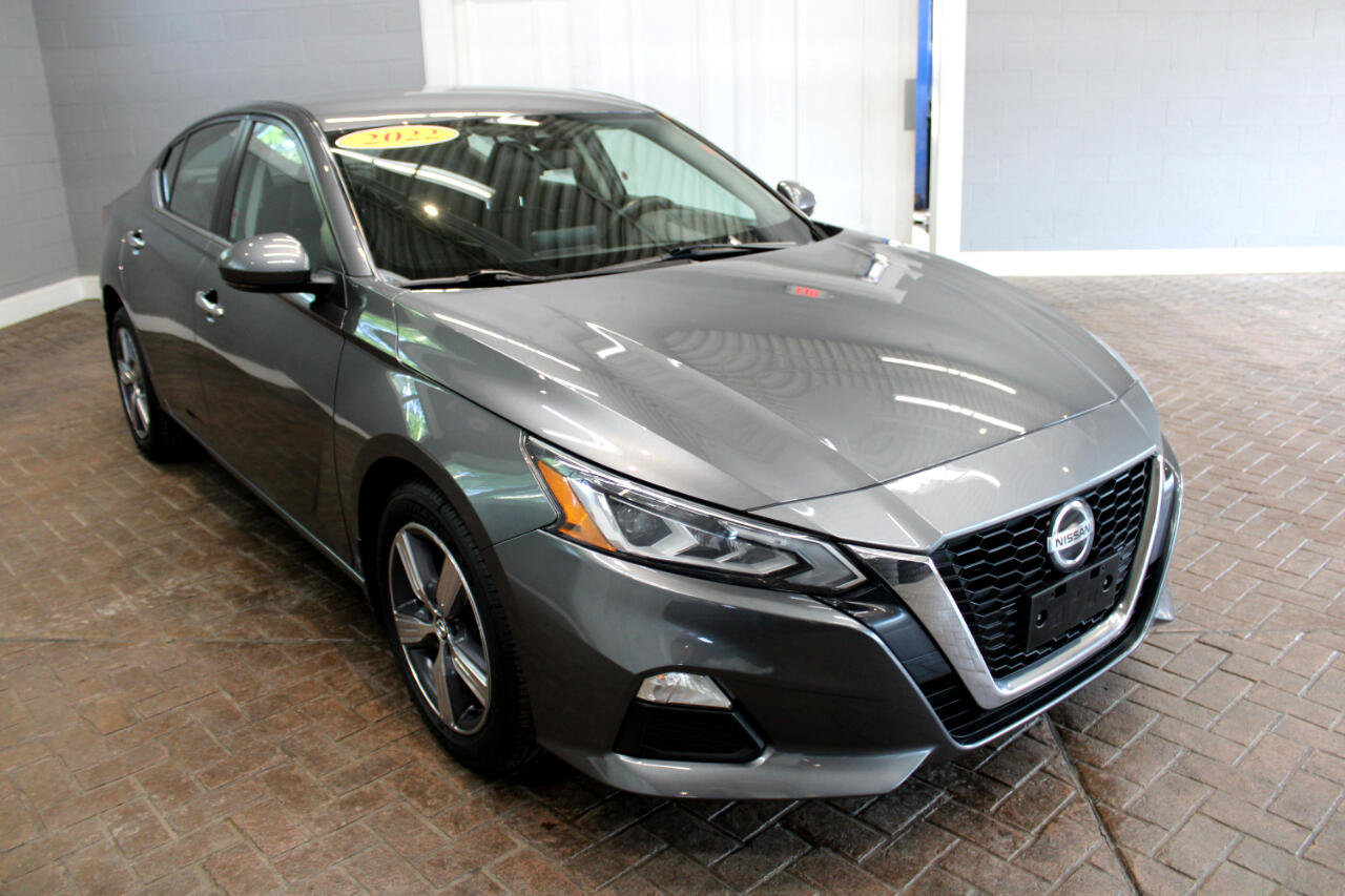 Used 2022 Nissan Altima 2.5 image 2