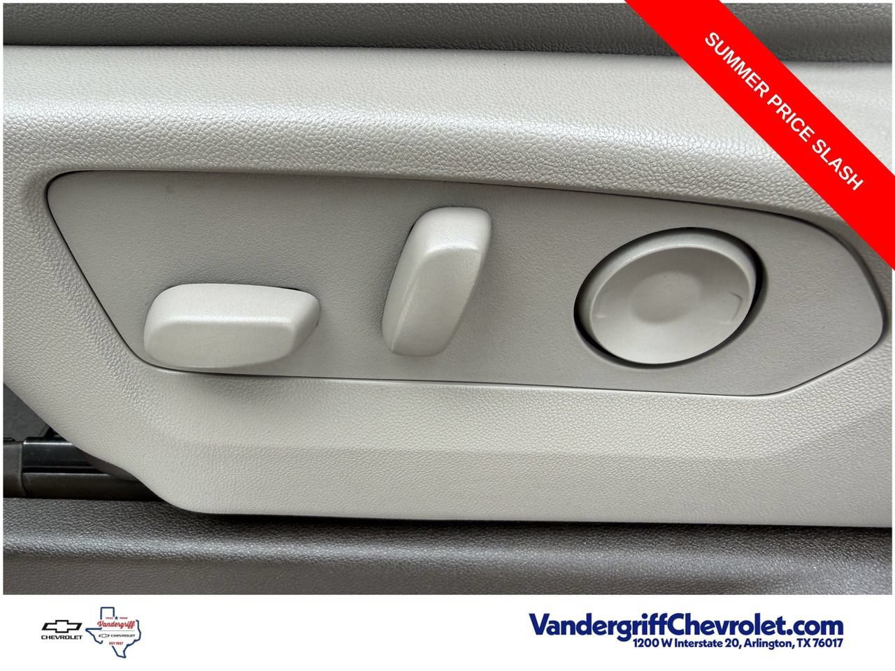 Used 2024 Chevrolet Silverado 1500 RST AWD/4WD image 27