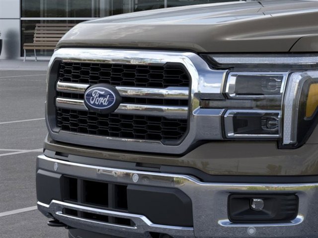 New 2025 Ford F150 Lariat w/ Equipment Group 502A High image 17