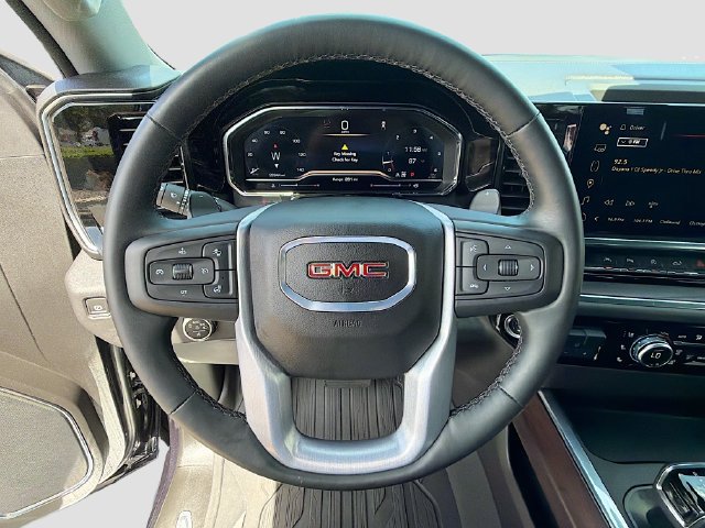 Used 2024 GMC Sierra 1500 SLT w/ SLT Premium Plus Package AWD/4WD image 11