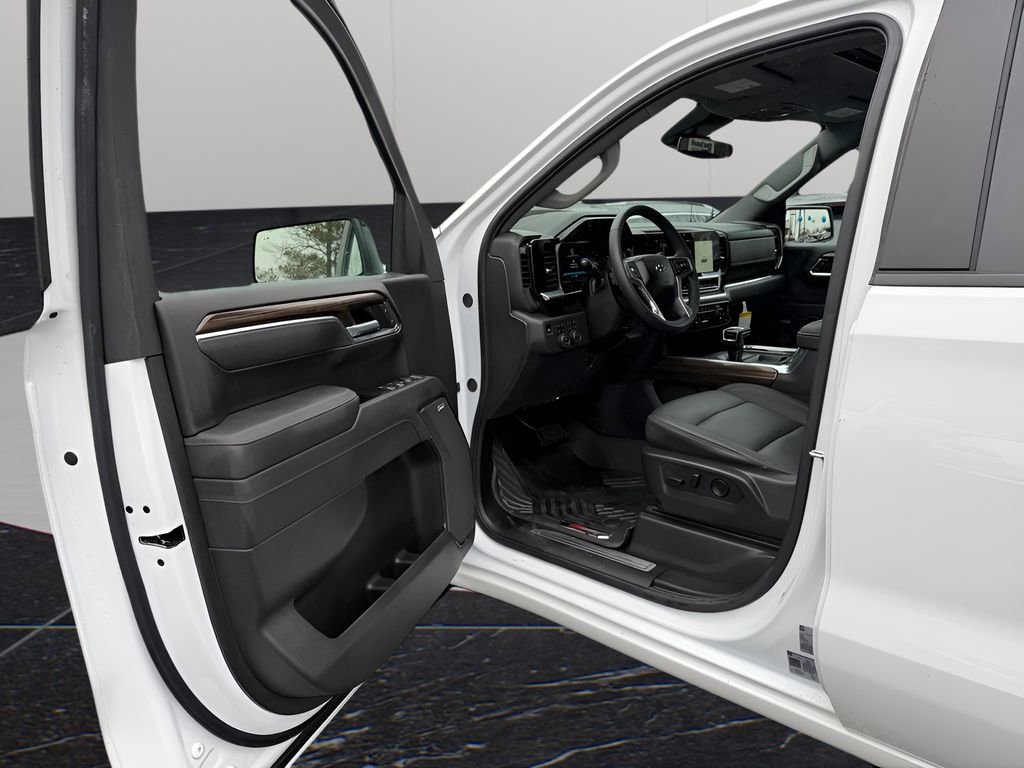 Used 2026 Chevrolet Silverado 1500 LT Trail Boss w/ LT Trail Boss Premium Package image 21