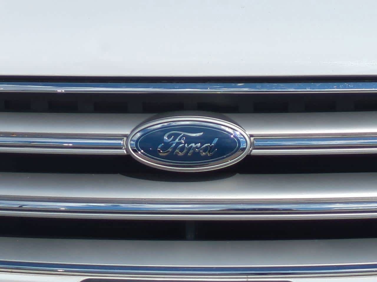 Used 2017 Ford Escape SE AWD/4WD image 11