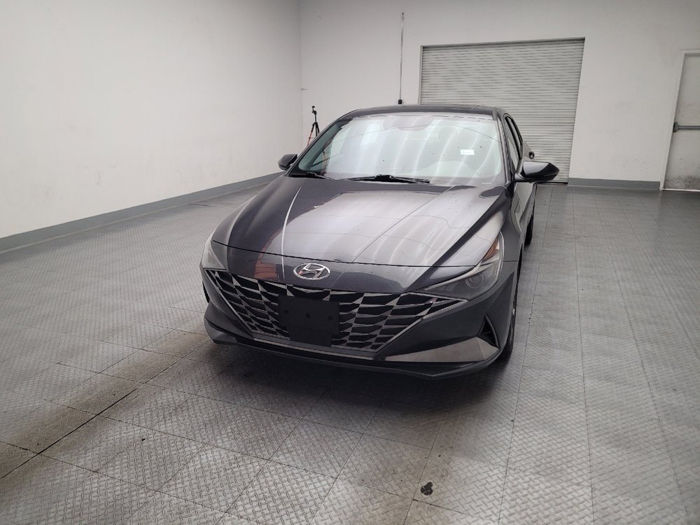 Used 2022 Hyundai Elantra SEL w/ Convenience + Premium Package FWD image 15
