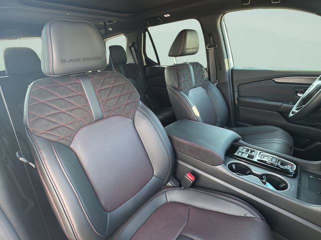 Certified 2026 Honda Pilot Black Edition image 24