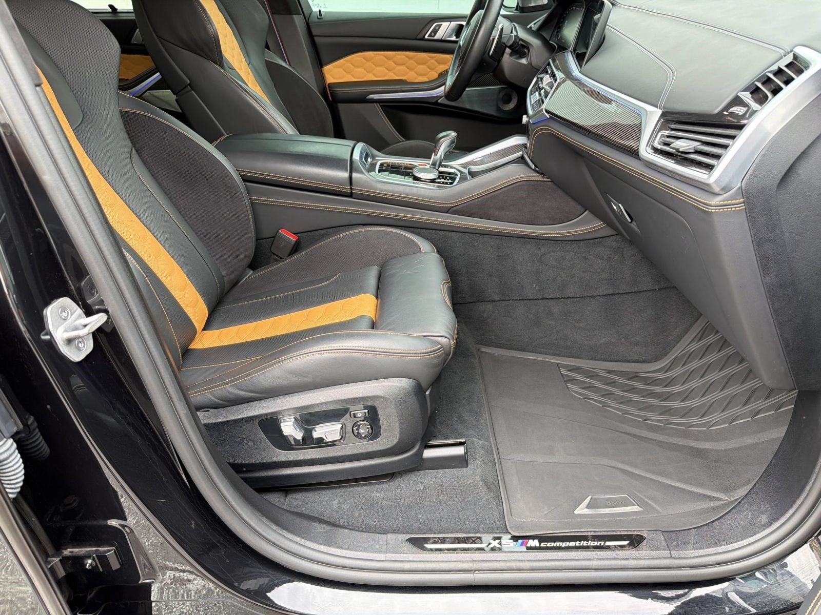 Used 2023 BMW X5 M w/ Competition Package AWD/4WD image 23