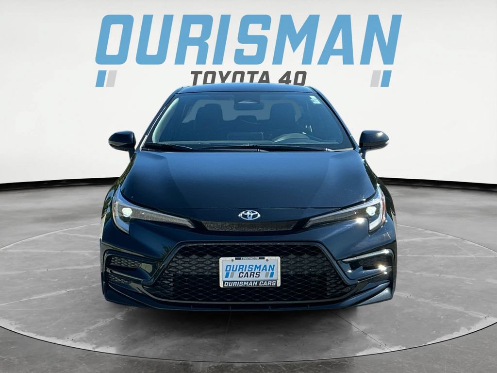 Certified 2026 Toyota Corolla SE FWD image 2