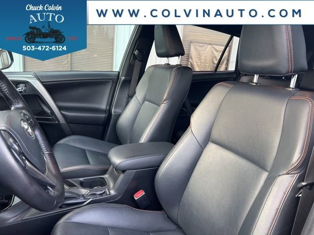 Used 2016 Toyota RAV4 SE image 13