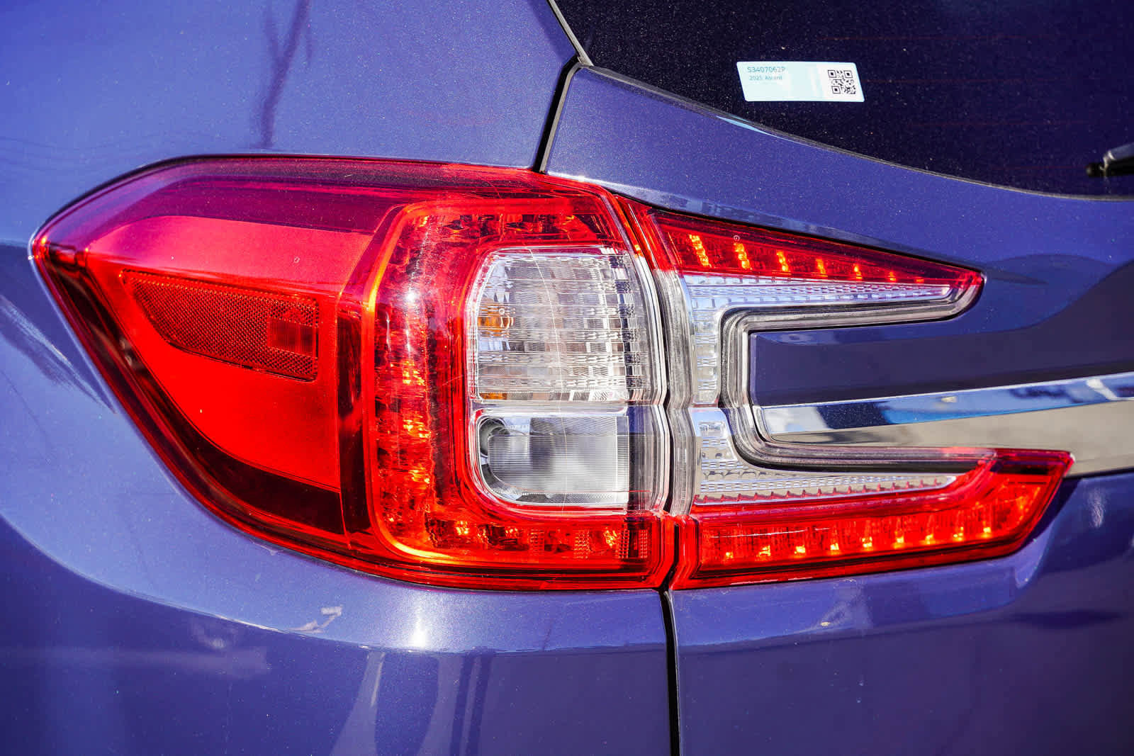 Certified 2025 Subaru Ascent Premium image 7