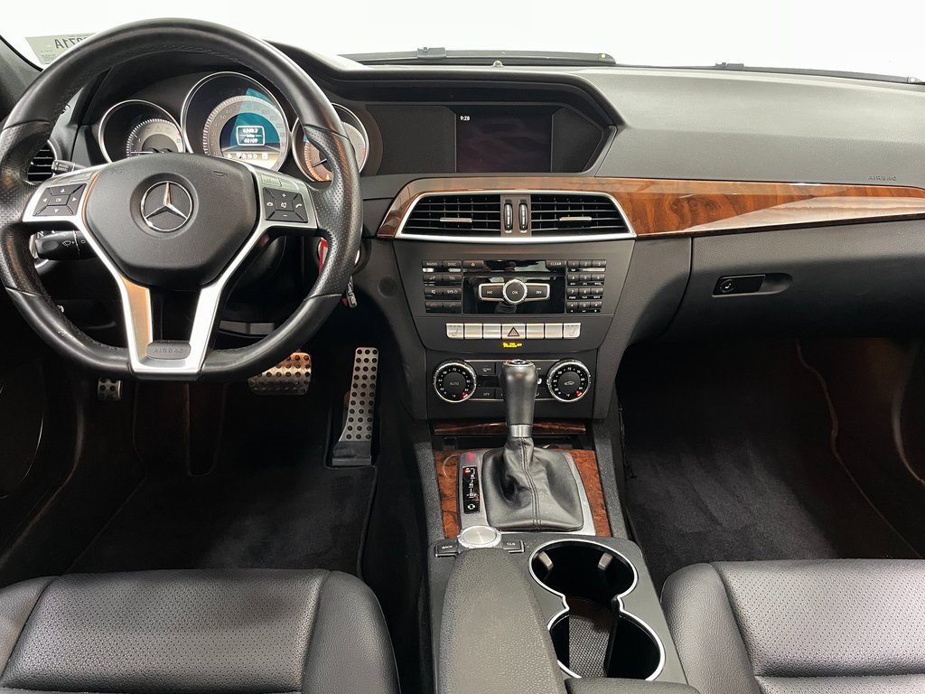 Used 2012 Mercedes-Benz C 300 4MATIC Sedan image 2