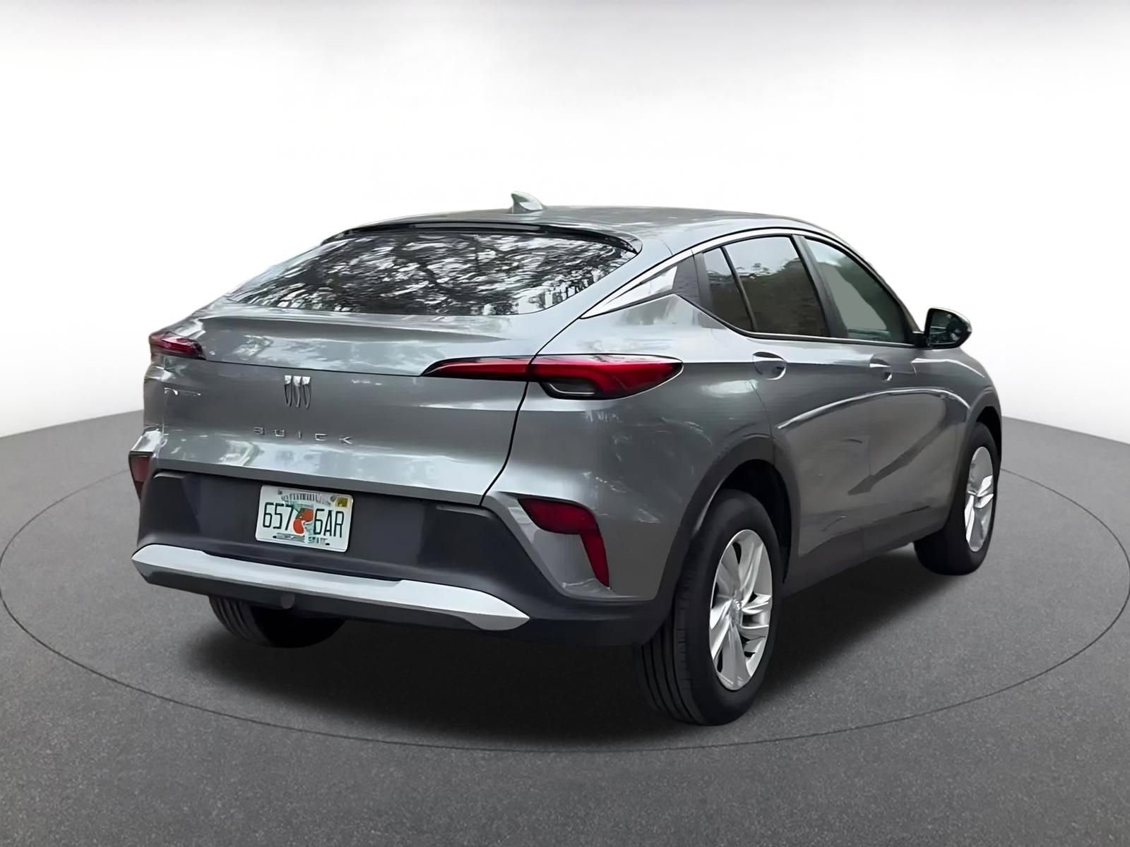 Used 2025 Buick Envista Preferred image 14