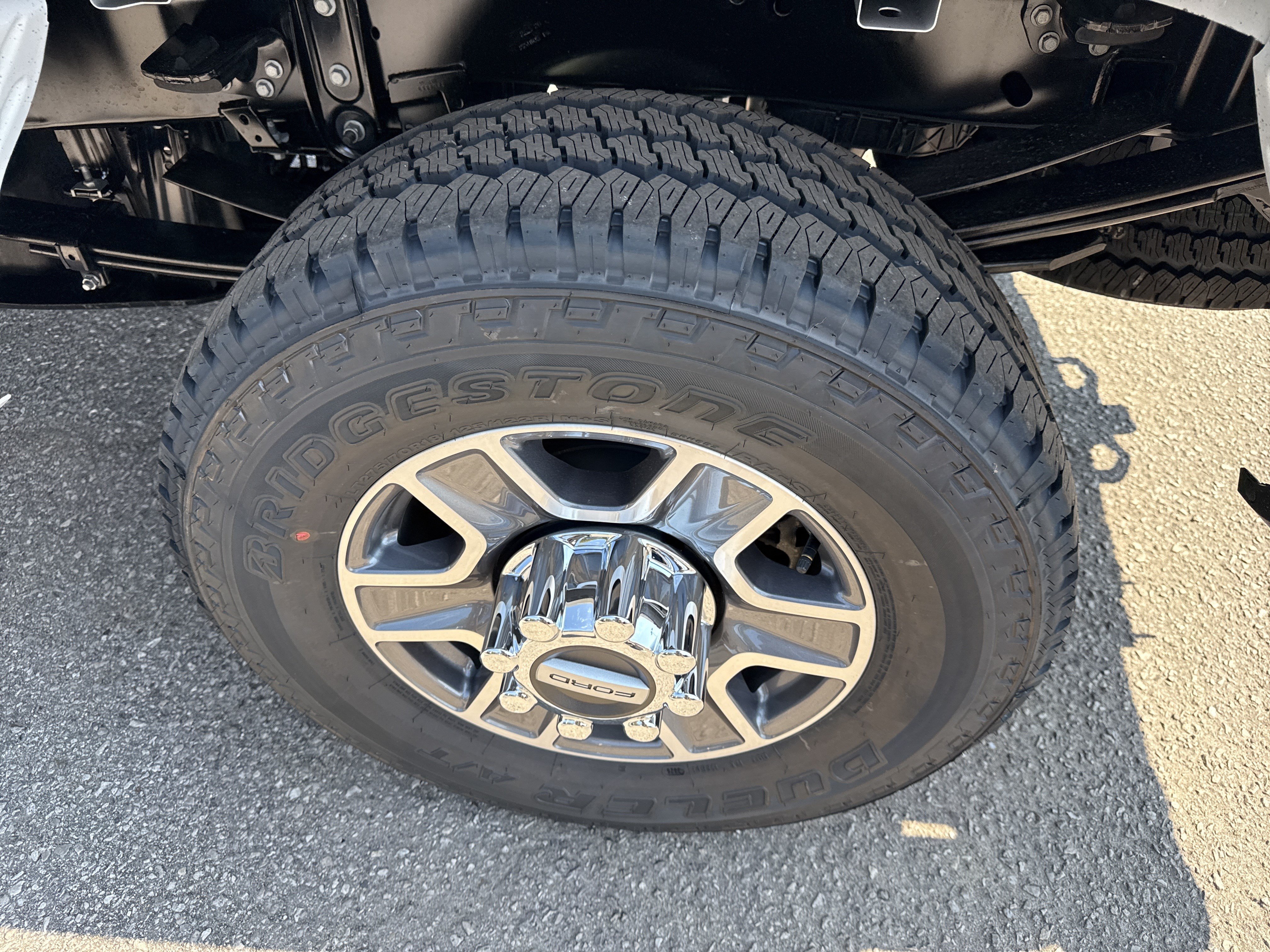 New 2027 Ford F250 Lariat w/ FX4 Off-Road Package AWD/4WD image 9