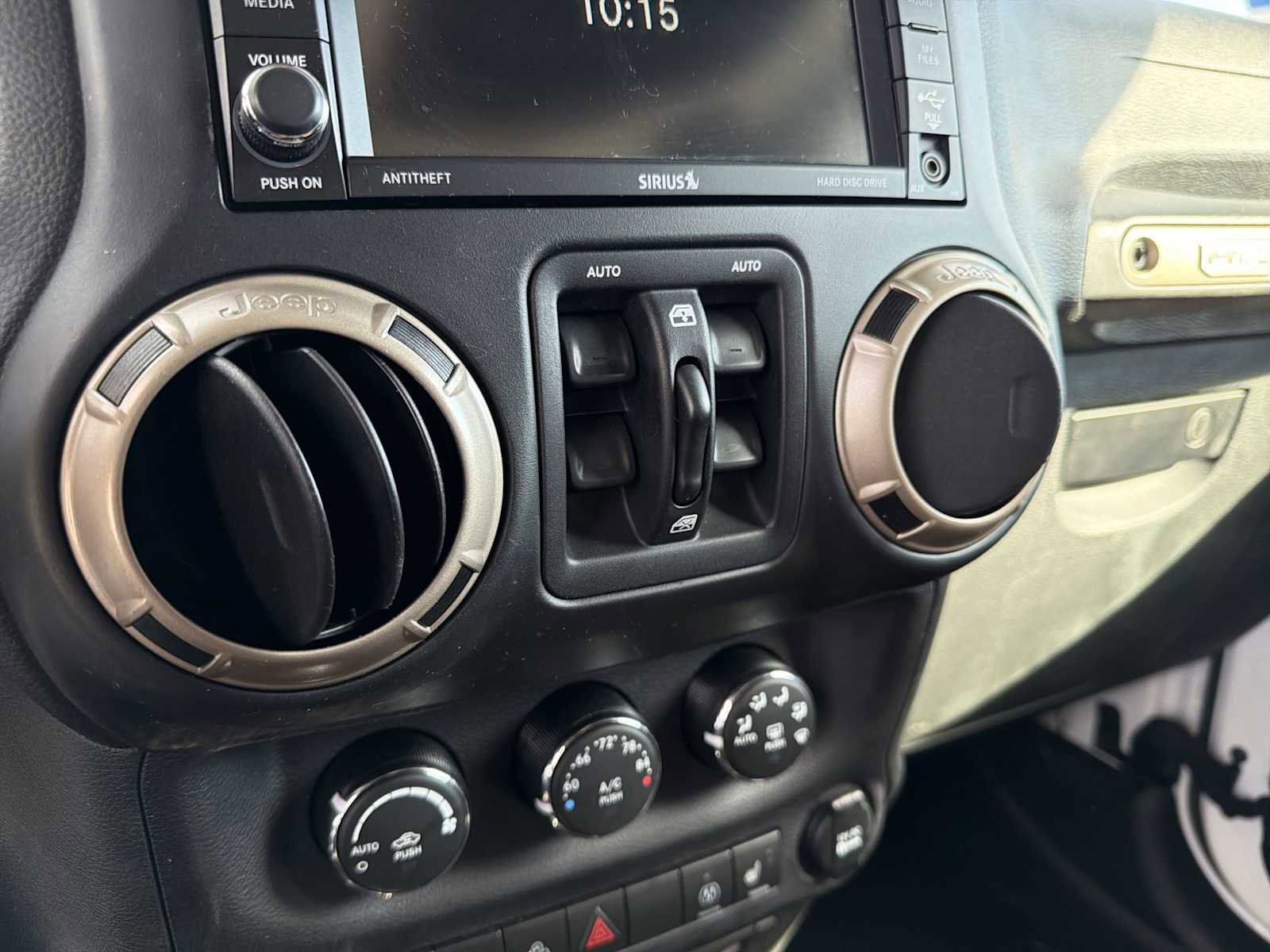 Used 2017 Jeep Wrangler 75th Anniversary image 22