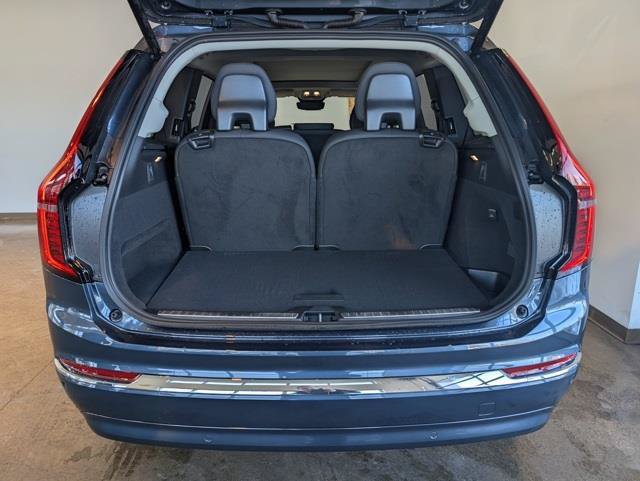 New 2026 Volvo XC90 B6 Plus w/ Protection Package AWD/4WD image 4