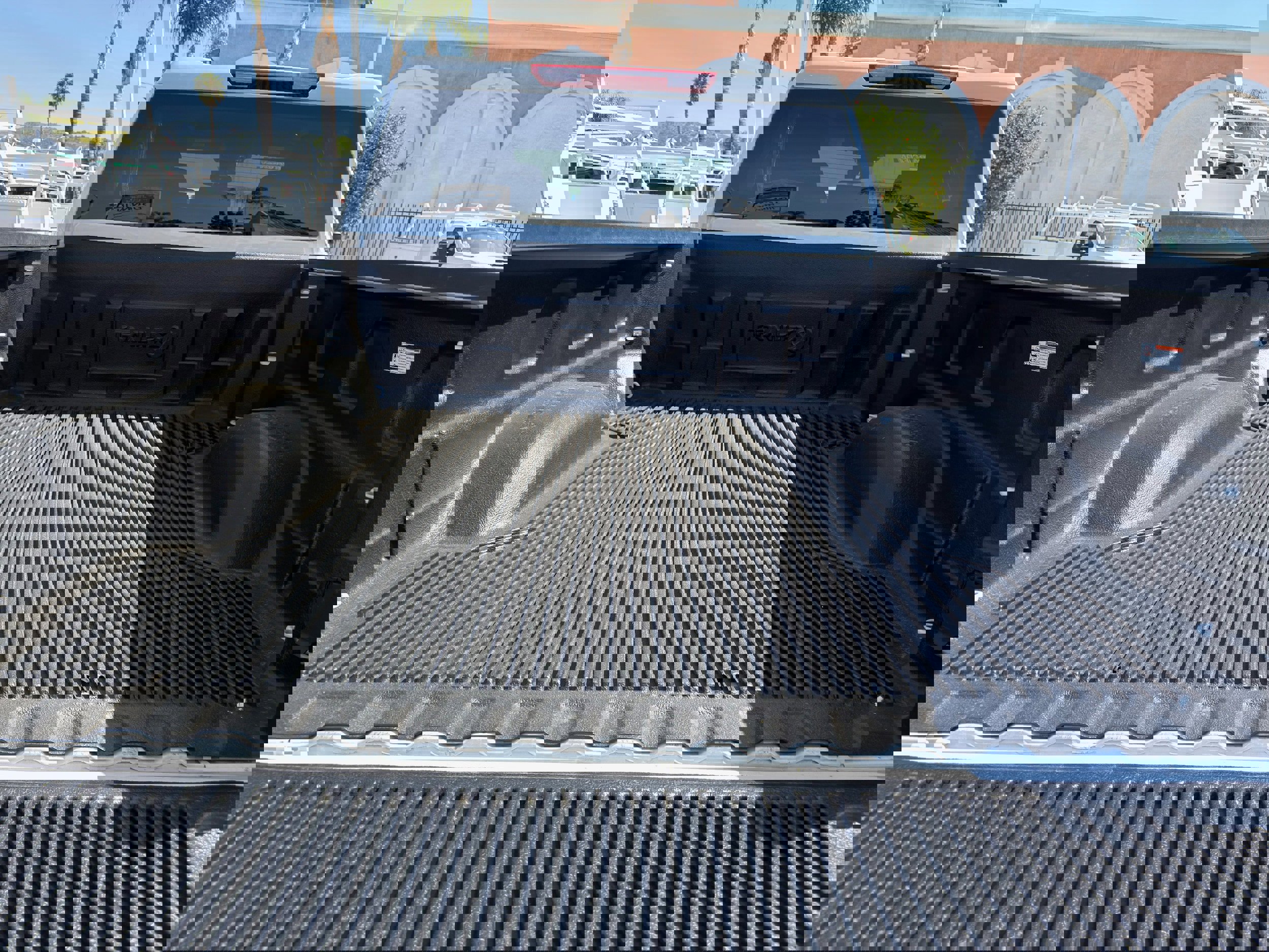 Used 2025 Chevrolet Silverado 2500 LT w/ Convenience Package AWD/4WD image 19