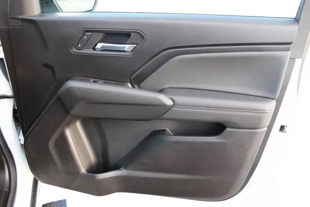 New 2026 GMC Canyon Elevation w/ Convenience Package image 18