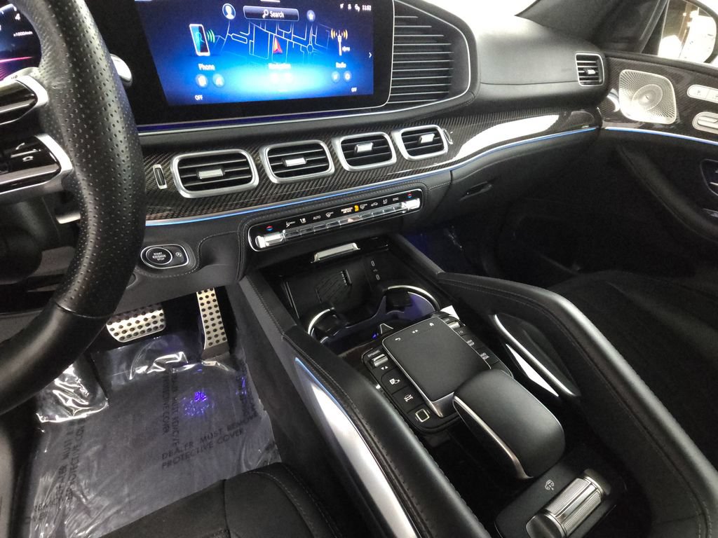 Used 2025 Mercedes-Benz GLS 63 AMG 4MATIC image 15