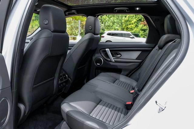 Used 2026 Land Rover Discovery Sport Landmark AWD/4WD image 46