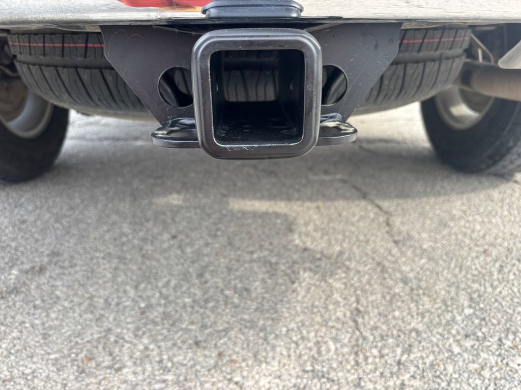 Used 2025 Chevrolet Silverado 1500 LT w/ Leather Package image 9