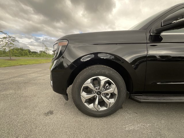 New 2027 Ford Expedition Max Active AWD/4WD image 10