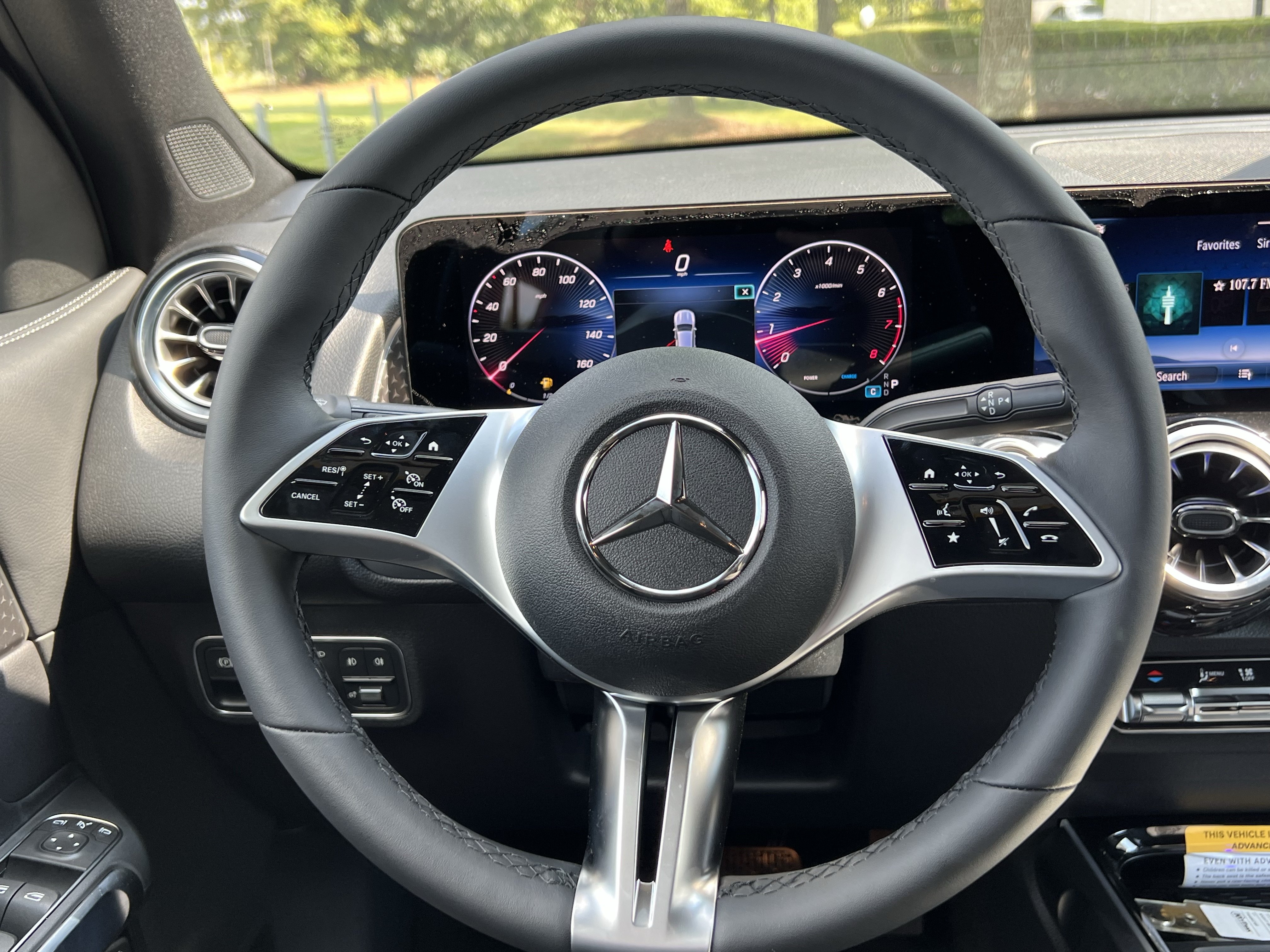 New 2026 Mercedes-Benz GLB 250 image 18
