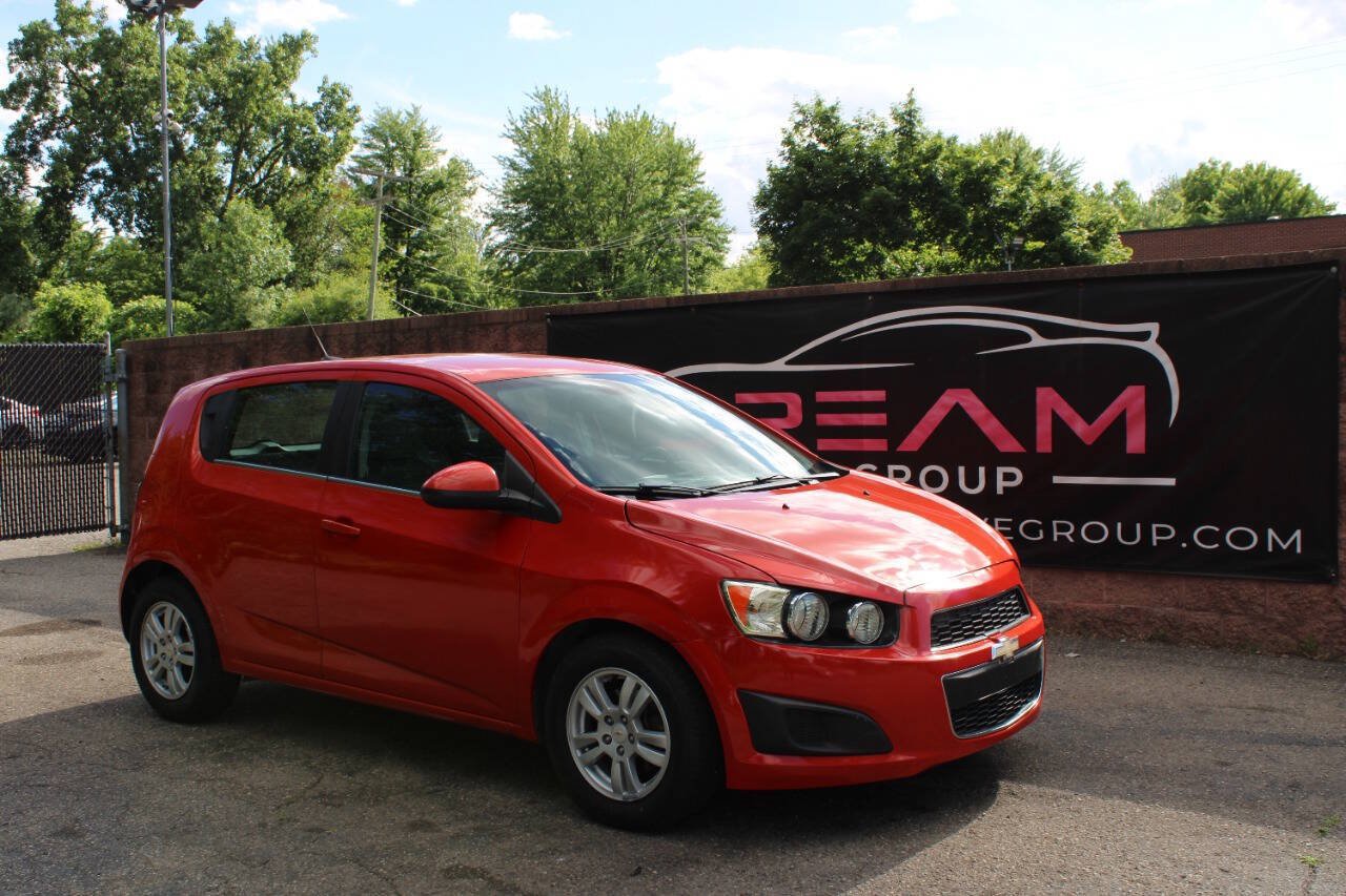 Used 2012 Chevrolet Sonic LT FWD image 4