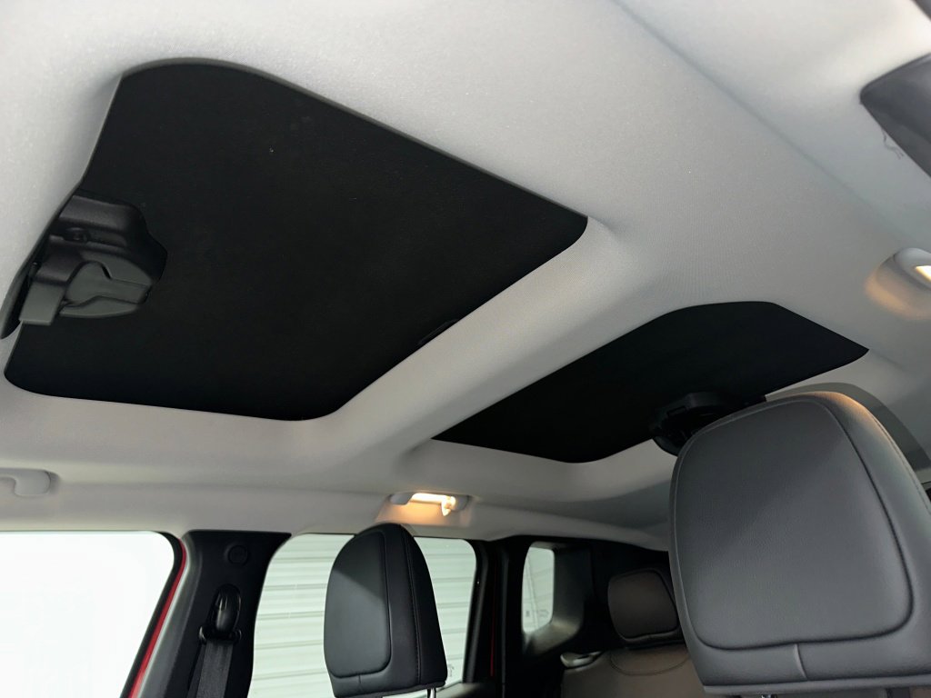 Used 2015 Jeep Renegade Limited image 7