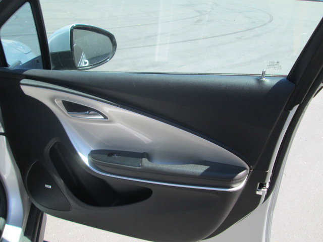 Used 2014 Chevrolet Volt Premium w/ Premium Trim Package image 9