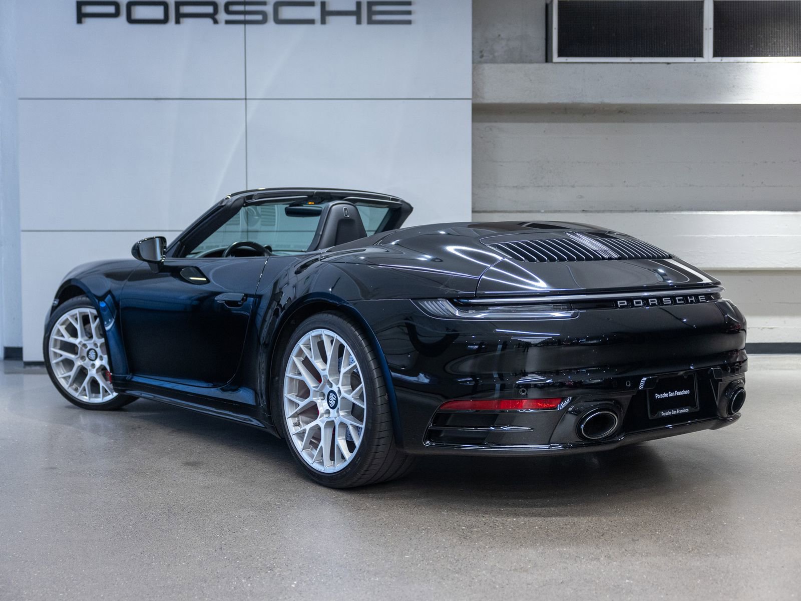 Certified 2020 Porsche 911 Carrera 4S AWD/4WD image 3