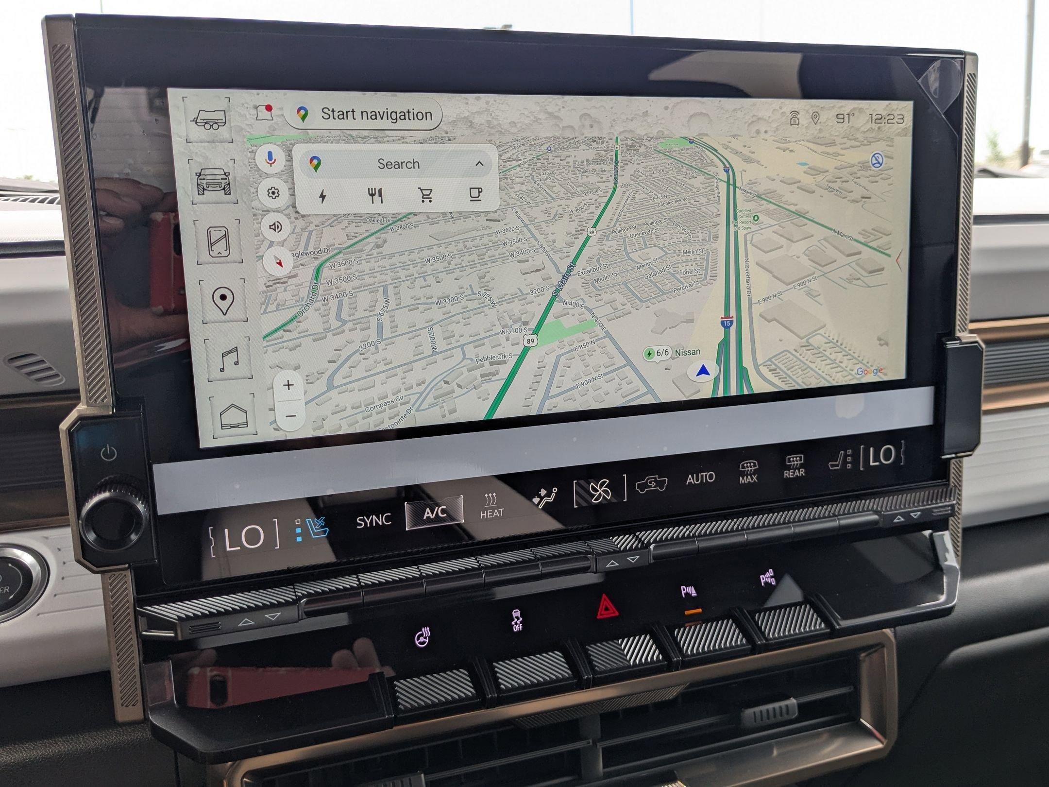 New 2025 GMC Hummer EV 2X image 13