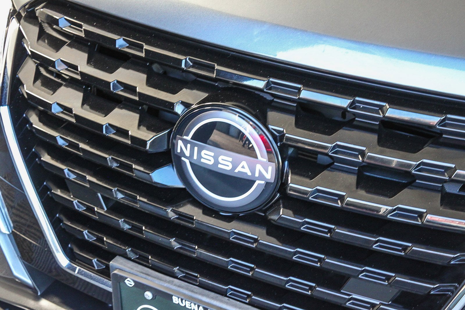 Used 2023 Nissan Kicks S image 5